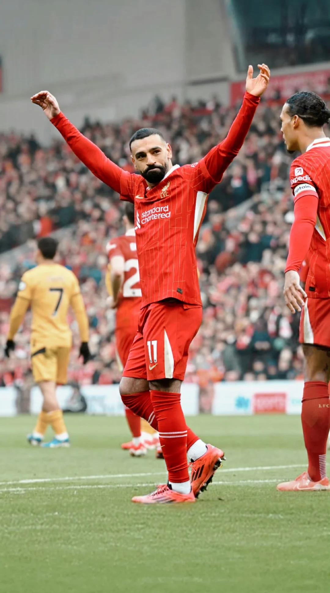 亚博- 萨拉赫在SKT比赛中险胜，重要助攻引发热议！比赛高潮迭起